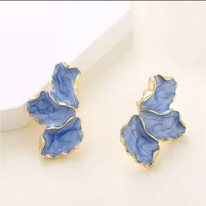 New Maple Leaf Flower Earrings. Gold - Blue Luxury Colorful NEW